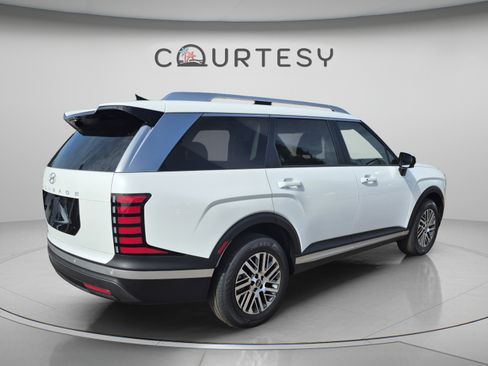 New 2026 Hyundai Palisade SEL FWD image 5