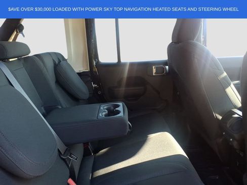 Used 2023 Jeep Wrangler Unlimited w/ Sun & Screen Package image 12