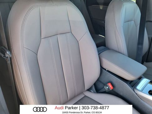 Used 2025 Audi Q5 Premium Plus w/ Premium Plus AWD/4WD image 14