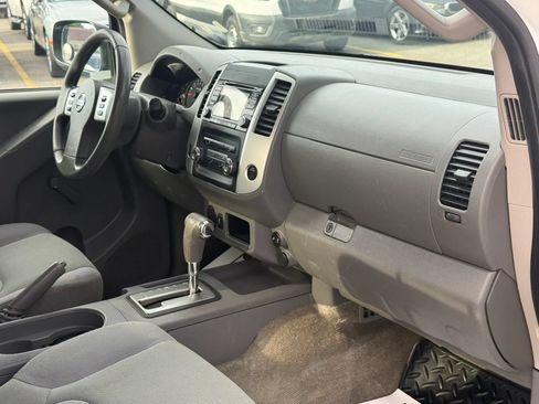 Used 2017 Nissan Frontier S RWD image 17