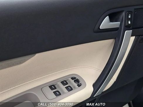 Used 2013 Volvo C70 T5 image 39
