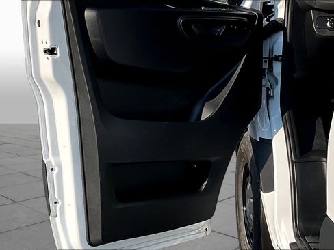 New 2026 Mercedes-Benz Sprinter 2500 image 11