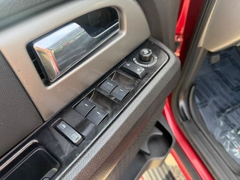 Used 2014 Ford Expedition Limited w/ Equipment Group 301A RWD image 30