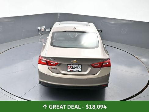 Used 2024 Chevrolet Malibu LT image 52