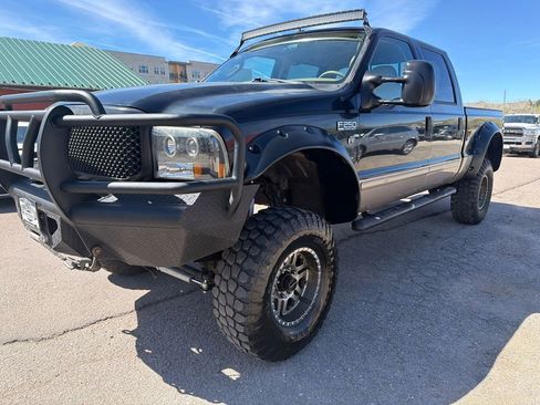 Used 2003 Ford F250 XL image 3