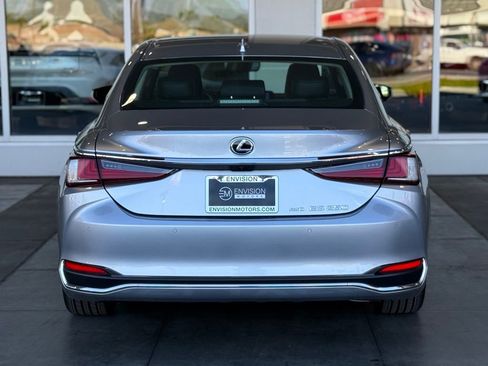 Used 2024 Lexus ES 250 w/ Premium Package AWD/4WD image 11