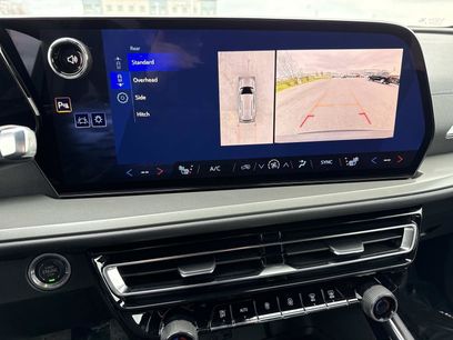 New 2026 Chevrolet Traverse LT w/ Driver Confidence Package