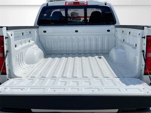 Used 2022 Chevrolet Colorado Z71 image 23