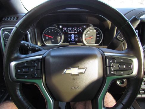 Used 2019 Chevrolet Silverado 1500 LTZ AWD/4WD image 21