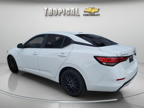Used 2023 Nissan Sentra S FWD image 3