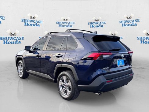 Used 2023 Toyota RAV4 XLE w/ Convenience Package AWD/4WD image 5