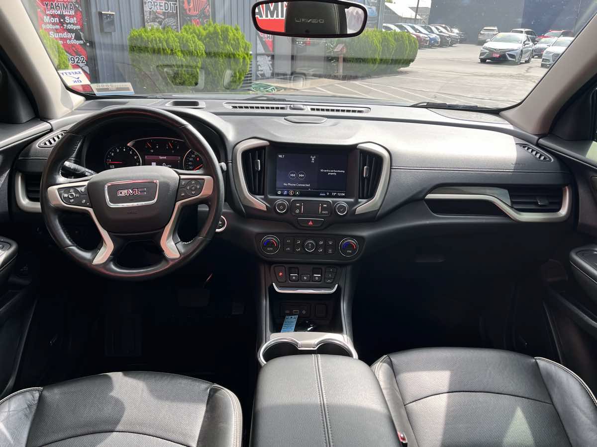 Used 2020 GMC Terrain Denali w/ GMC Pro Grade Package AWD/4WD image 9