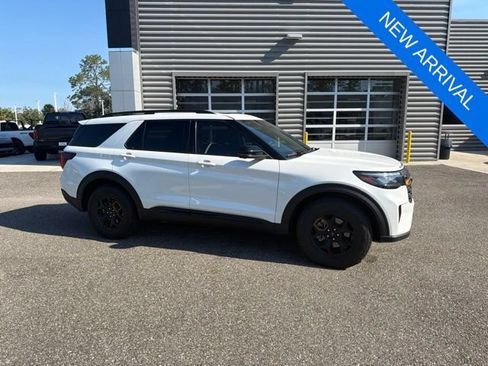Used 2026 Ford Explorer Tremor w/ Tremor Ultimate Package AWD/4WD image 2