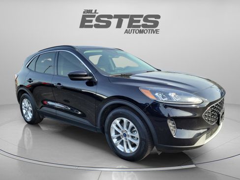 Used 2021 Ford Escape SE w/ Convenience Package image 5