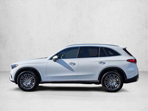 Certified 2026 Mercedes-Benz GLC 300 image 9
