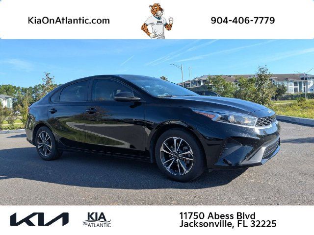Used 2023 Kia Forte LXS w/ LXS Technology Package FWD image 1