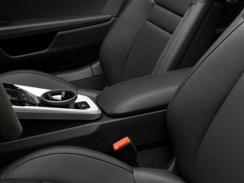 Used 2024 Porsche 911 Targa 4S w/ Premium Package image 17