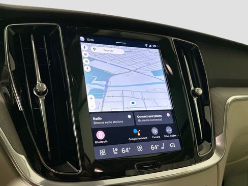 New 2026 Volvo V60 B5 Cross Country Plus w/ Protection Package Premier image 12