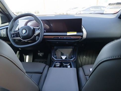 New 2025 BMW X3 xDrive30i w/ Premium Package AWD/4WD image 13