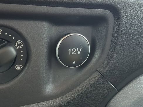 Used 2018 Ford Transit 350 XLT image 19