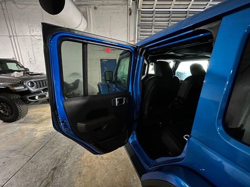 New 2025 Jeep Wrangler Unlimited Rubicon 392 image 40