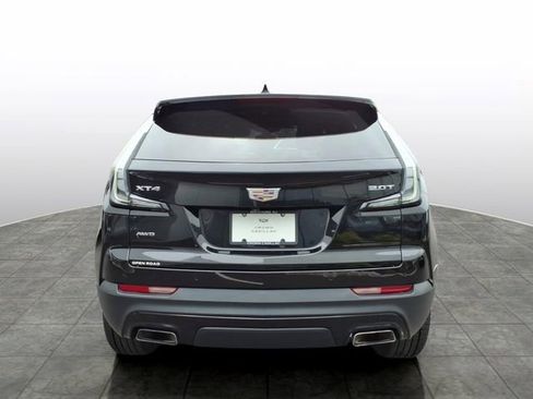 Used 2019 Cadillac XT4 Sport w/ Cold Weather Package AWD/4WD image 4