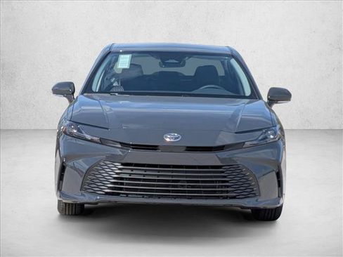 Used 2026 Toyota Camry LE w/ Convenience Package FWD image 6