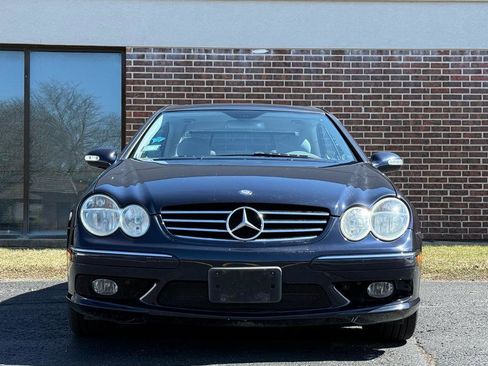 Used 2005 Mercedes-Benz CLK 500 Coupe image 2
