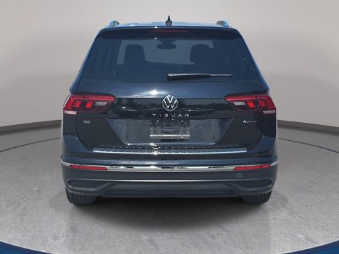 Used 2022 Volkswagen Tiguan SE AWD/4WD image 6