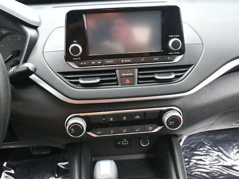 Used 2021 Nissan Altima 2.5 S image 17