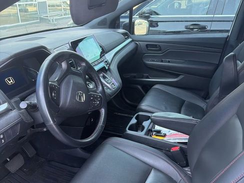 Used 2023 Honda Odyssey Sport image 7