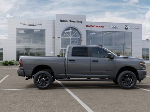 New 2026 RAM 2500 Big Horn AWD/4WD image 21