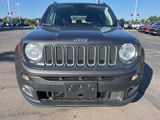 Used 2018 Jeep Renegade Latitude w/ Cold Weather Group image 3