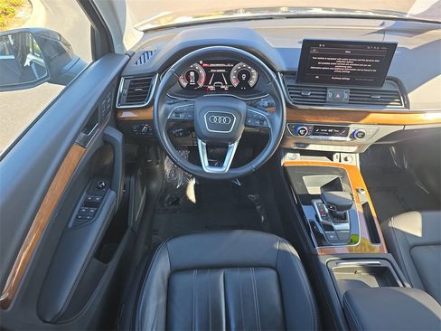 Used 2022 Audi Q5 2.0T Premium Plus w/ Premium Plus Package image 16