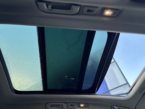 New 2026 Volvo XC60 B5 Plus AWD/4WD image 17