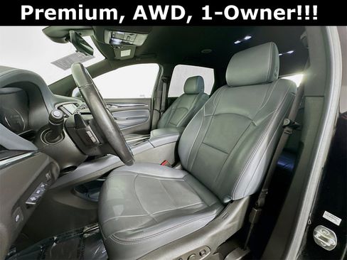 Used 2024 Buick Enclave Premium image 23