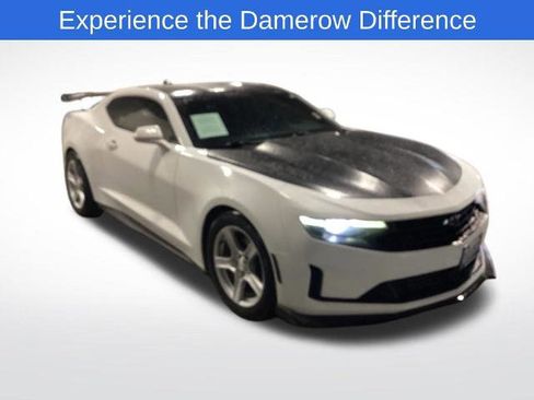 Used 2020 Chevrolet Camaro LT image 8