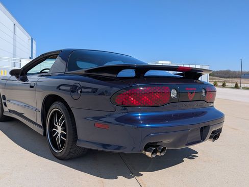 Used 2002 Pontiac Firebird Formula w/ SLP Firehawk Pkg RWD image 9