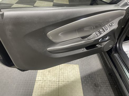 Used 2014 Chevrolet Camaro SS w/ RS Package RWD image 10