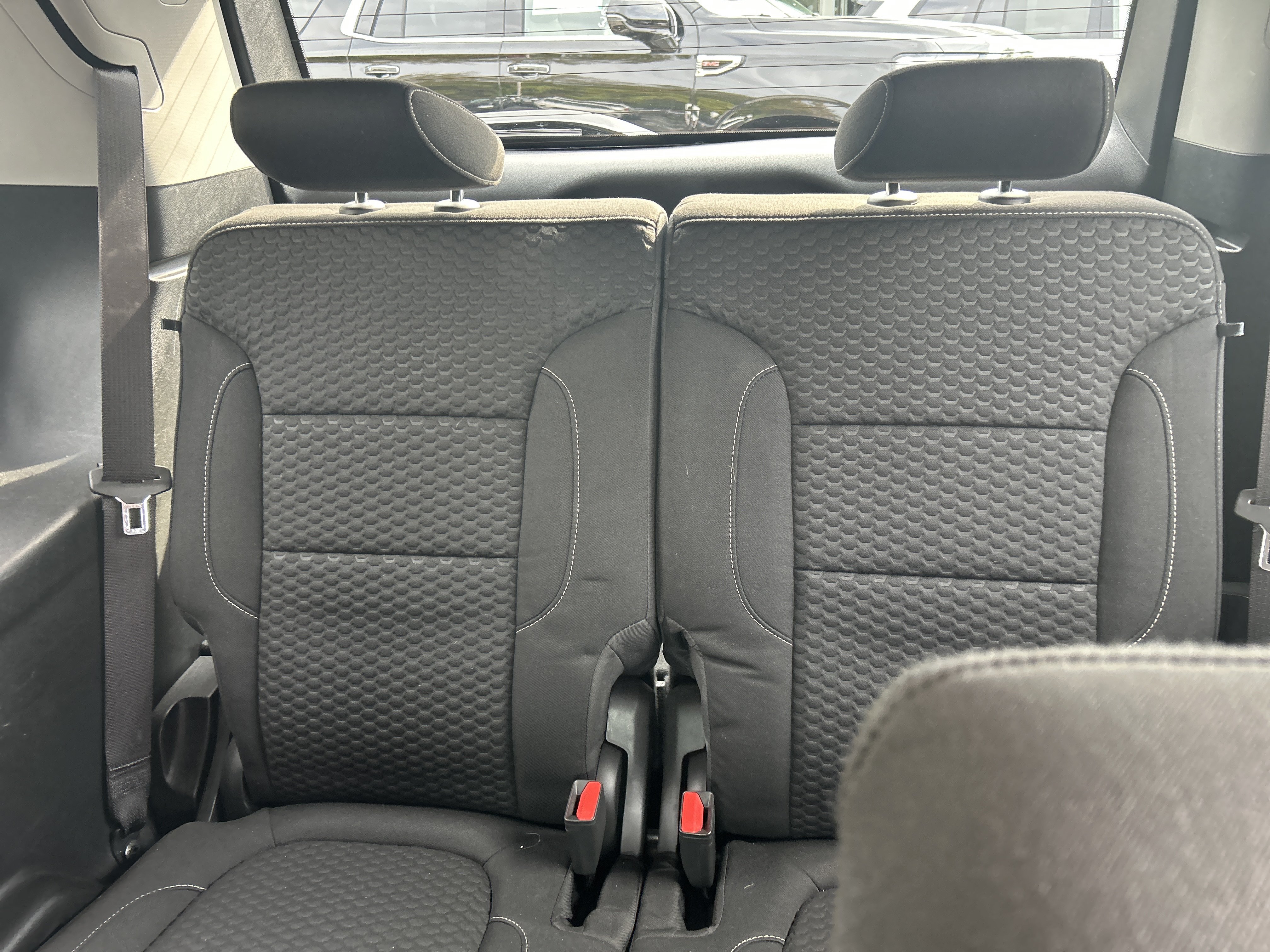 Used 2018 GMC Acadia SLE w/ Driver Alert Package I AWD/4WD image 31