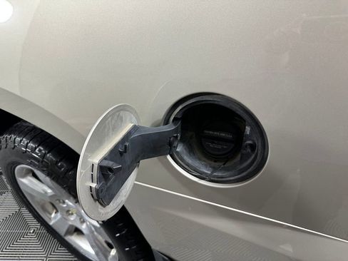 Used 2015 Chevrolet Tahoe LT image 5