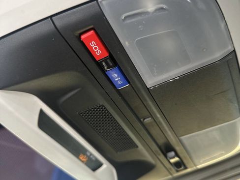 Used 2019 Subaru Impreza 2.0i Premium image 19