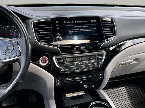 Used 2020 Honda Pilot Elite image 6