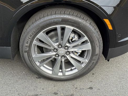 New 2026 Cadillac XT5 Premium Luxury w/ Driver Assist Package image 7