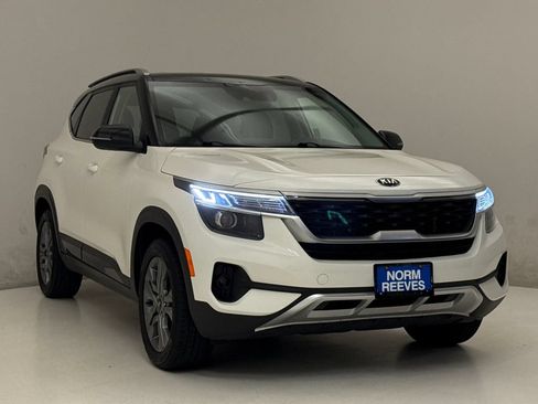 Used 2021 Kia Seltos S FWD image 4