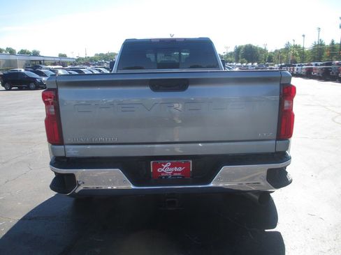 Used 2025 Chevrolet Silverado 3500 LTZ w/ LTZ Plus Package AWD/4WD image 7