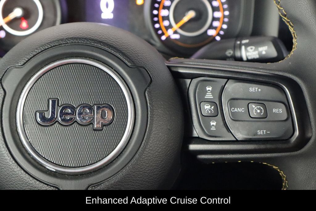 Used 2025 Jeep Wrangler Unlimited Sport AWD/4WD image 10