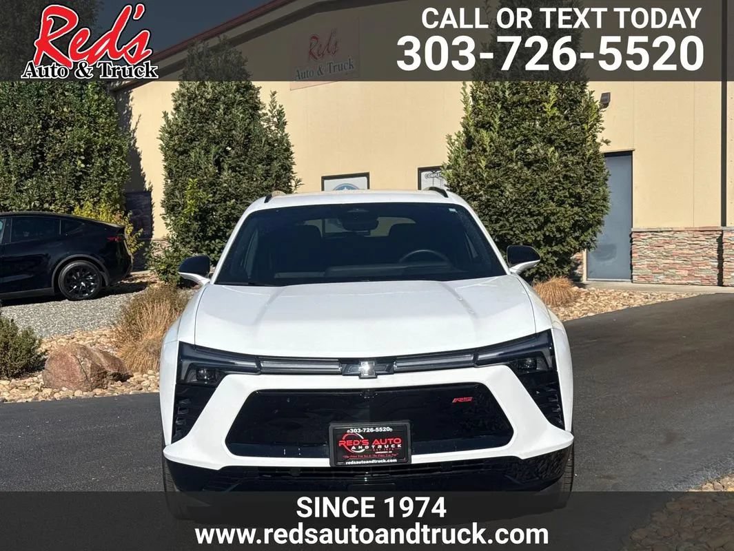 Used 2024 Chevrolet Blazer EV RS AWD/4WD image 3