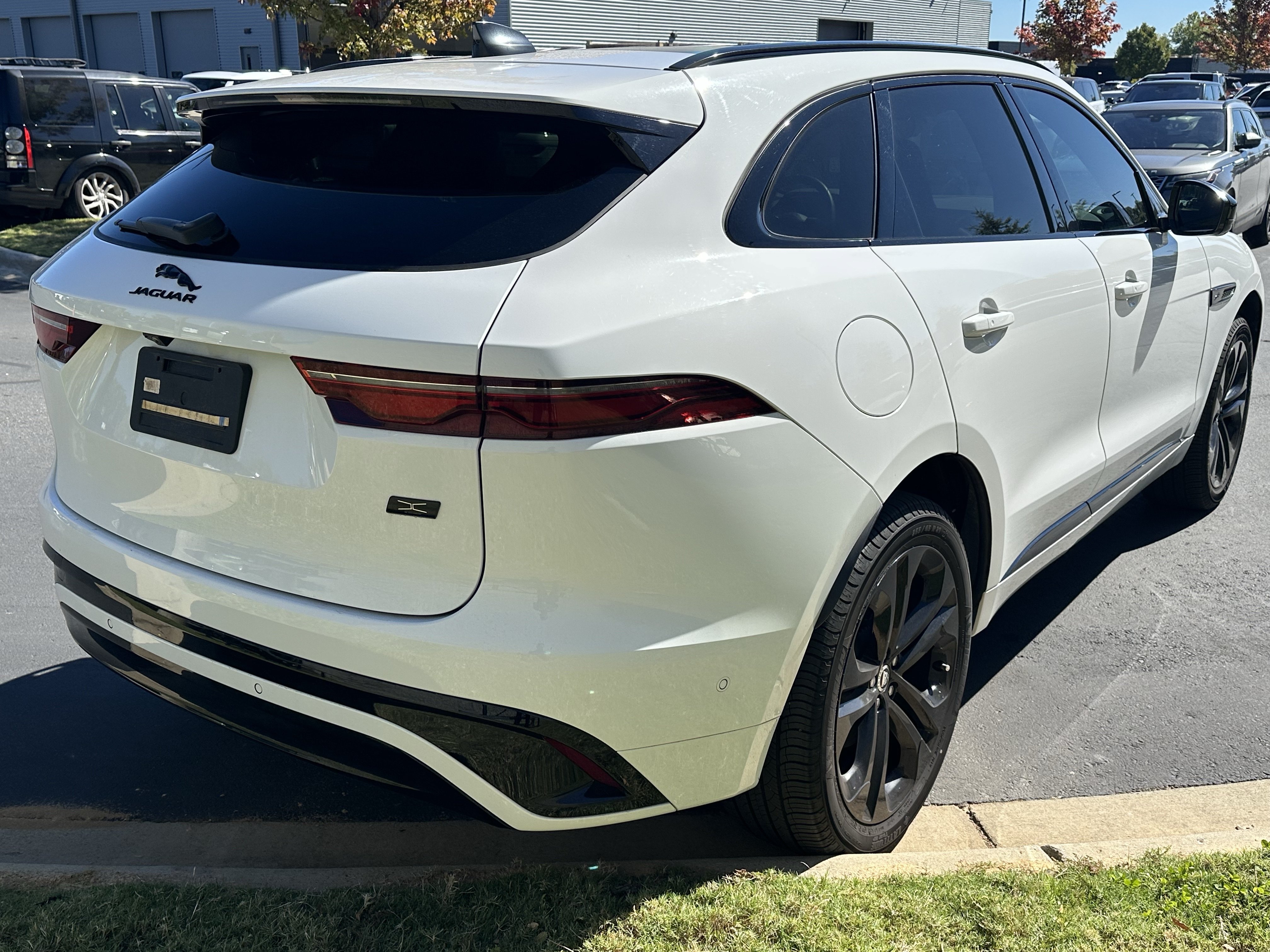 Used 2026 Jaguar F-PACE R-Dynamic S AWD/4WD image 7