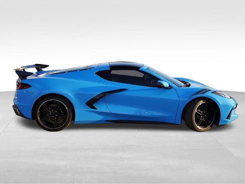 Certified 2022 Chevrolet Corvette Stingray Coupe w/ Engine Appearance Package image 4
